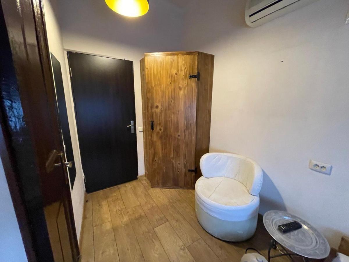 Roofs Apartment Tbilisi Ngoại thất bức ảnh