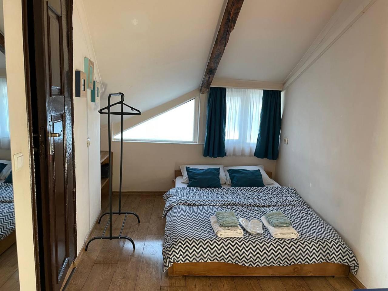 Roofs Apartment Tbilisi Ngoại thất bức ảnh